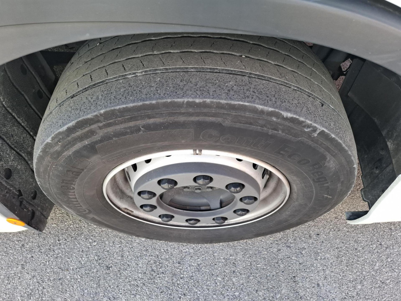 IVECO S-Way AS440S49T/P - شاحنة جرار: صور 5 IVECO S-Way AS440S49T/P - شاحنة جرار: صور 5