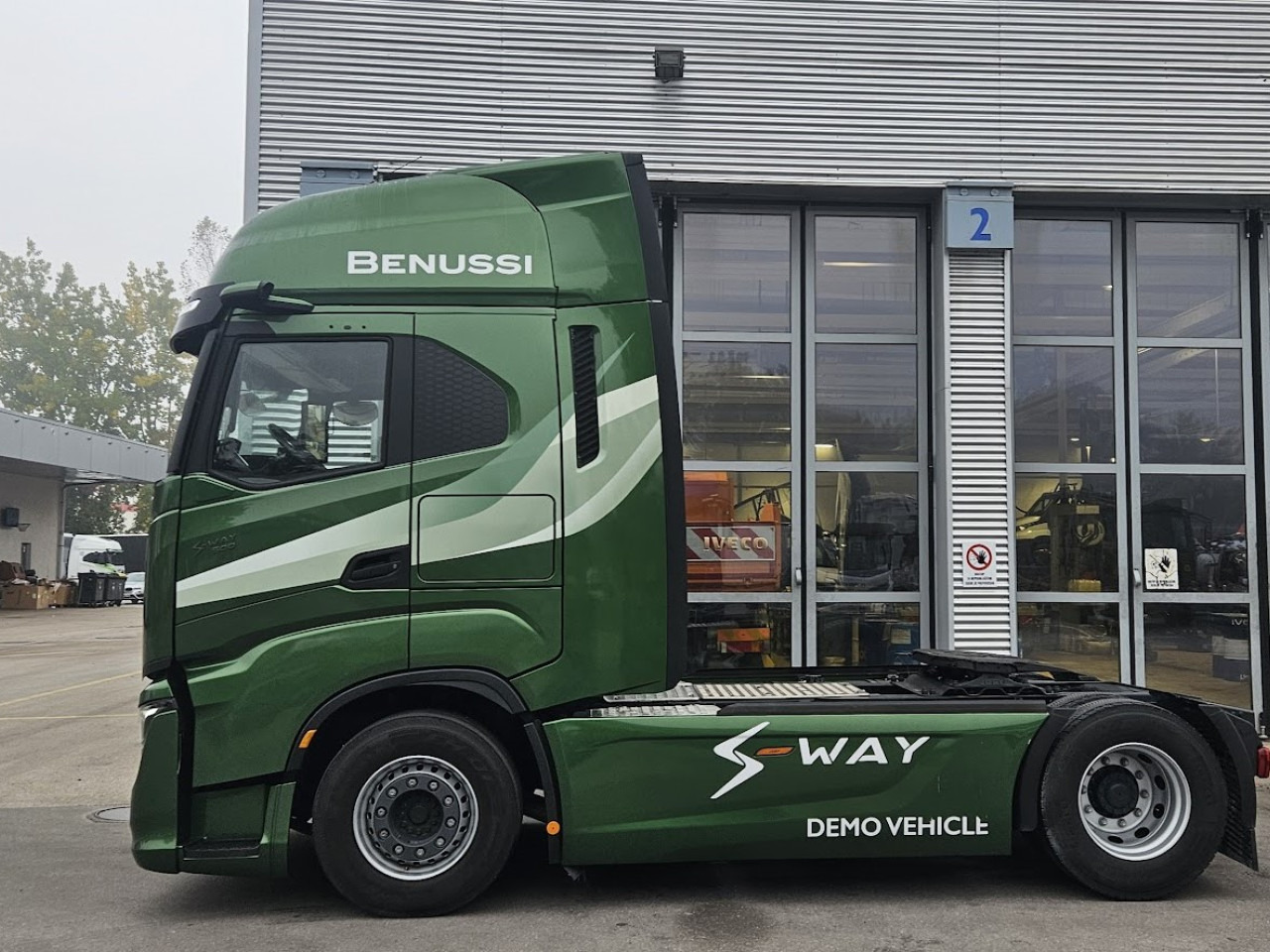 IVECO S-Way AS440S50T/P - شاحنة جرار: صور 2 IVECO S-Way AS440S50T/P - شاحنة جرار: صور 2