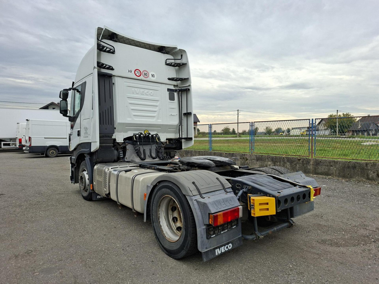 IVECO Stralis AS440S46T/P - شاحنة جرار: صور 3 IVECO Stralis AS440S46T/P - شاحنة جرار: صور 3