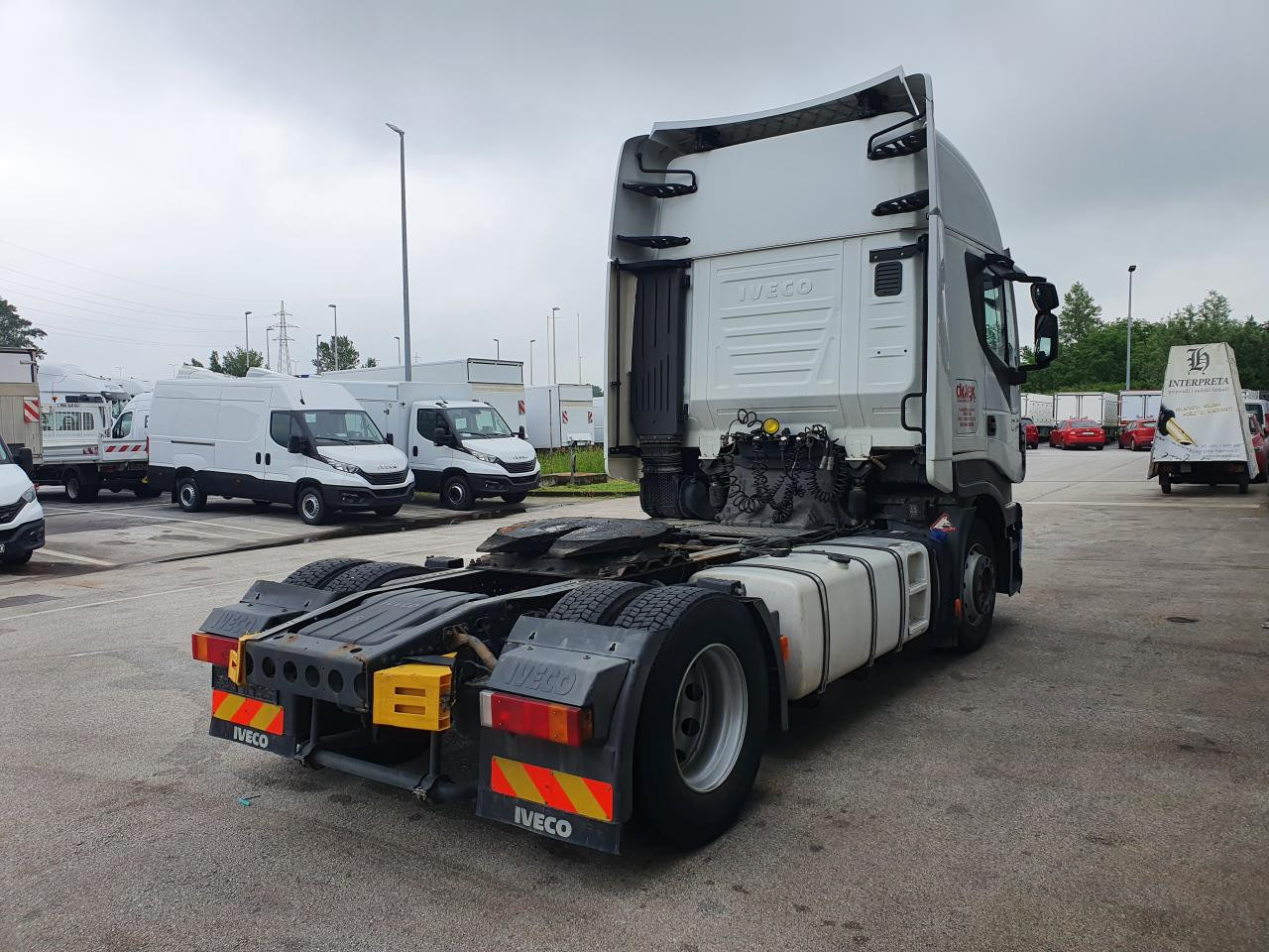 IVECO Stralis AS440S46T/P - شاحنة جرار: صور 4 IVECO Stralis AS440S46T/P - شاحنة جرار: صور 4