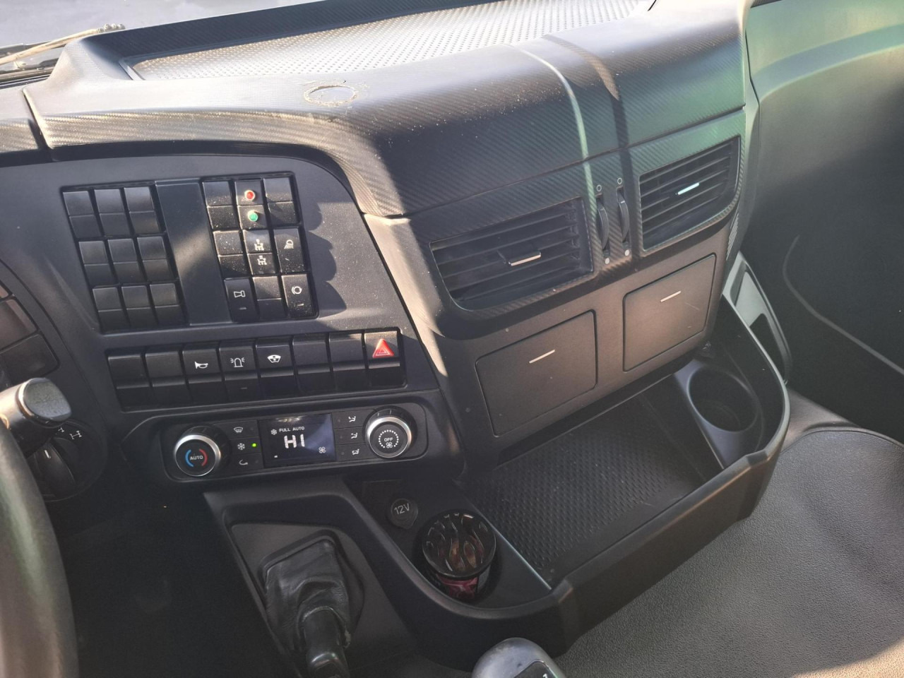 IVECO Trakker AD410T50 - قلابات: صور 3 IVECO Trakker AD410T50 - قلابات: صور 3