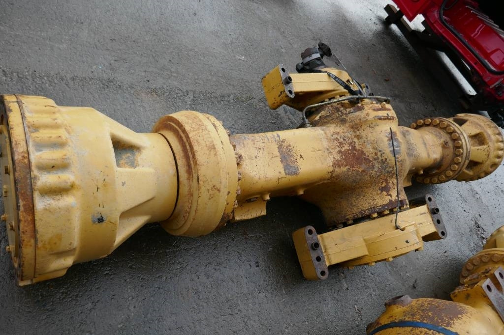 CAT 980 G, Bakaxel 1079680 - المحور و قطع الغيار - آلات البناء: صور 2 CAT 980 G, Bakaxel 1079680 - المحور و قطع الغيار - آلات البناء: صور 2