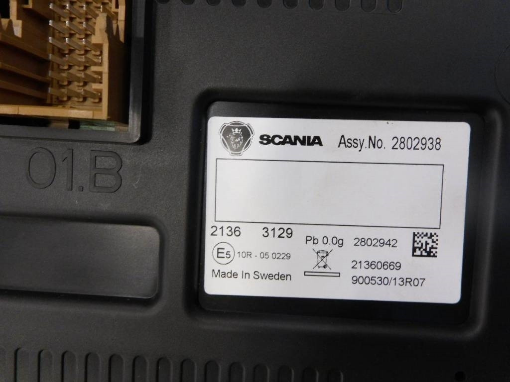 Scania Nextgen mätarhus, 3165898 - النظام الكهربائي - شاحنة: صور 3 Scania Nextgen mätarhus, 3165898 - النظام الكهربائي - شاحنة: صور 3