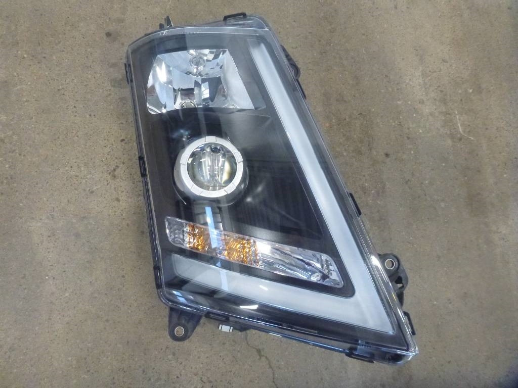 Volvo FH 62 TR - النظام الكهربائي - شاحنة: صور 1 Volvo FH 62 TR - النظام الكهربائي - شاحنة: صور 1