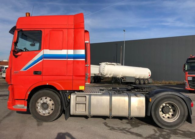 DAF XF460 FT 4x2, Euro 6, ADR, Hydraulik, Retarder - شاحنة جرار: صور 5 DAF XF460 FT 4x2, Euro 6, ADR, Hydraulik, Retarder - شاحنة جرار: صور 5