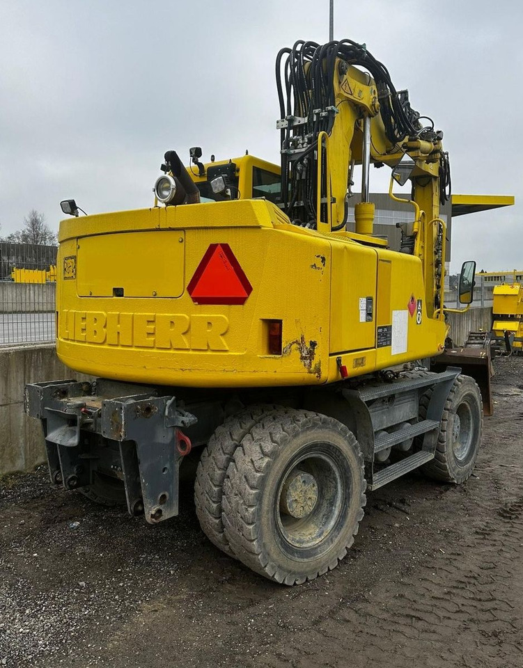 Liebherr A900C ZW Litronic PFS 2, Rail+Road, Gleisbagger - حفارة على عجلات: صور 2 Liebherr A900C ZW Litronic PFS 2, Rail+Road, Gleisbagger - حفارة على عجلات: صور 2