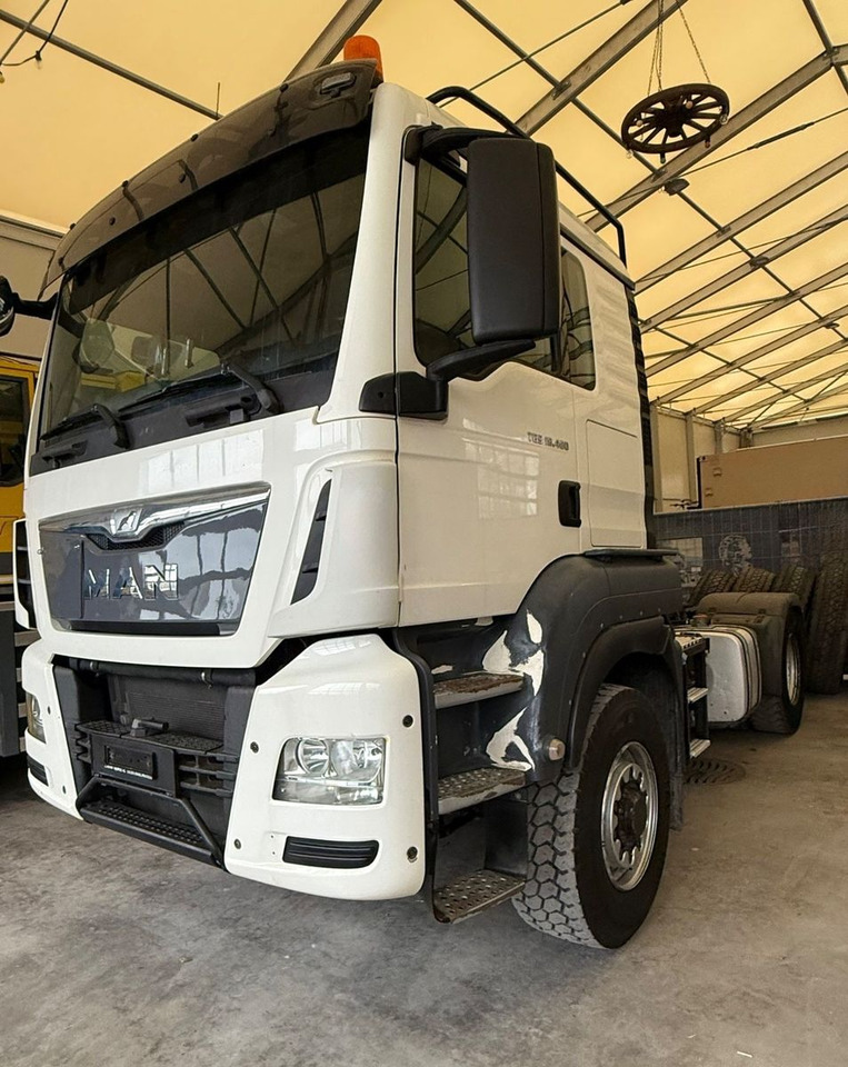 MAN TGS 18.480 4x4 Hydrodrive, E6, Kipphydraulik - شاحنة جرار: صور 2 MAN TGS 18.480 4x4 Hydrodrive, E6, Kipphydraulik - شاحنة جرار: صور 2
