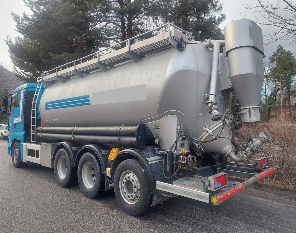 MAN TGX 35.440 8x4, E5, Silo 24m³, Kipper+Kompressor - شاحنة صهريج: صور 4 MAN TGX 35.440 8x4, E5, Silo 24m³, Kipper+Kompressor - شاحنة صهريج: صور 4