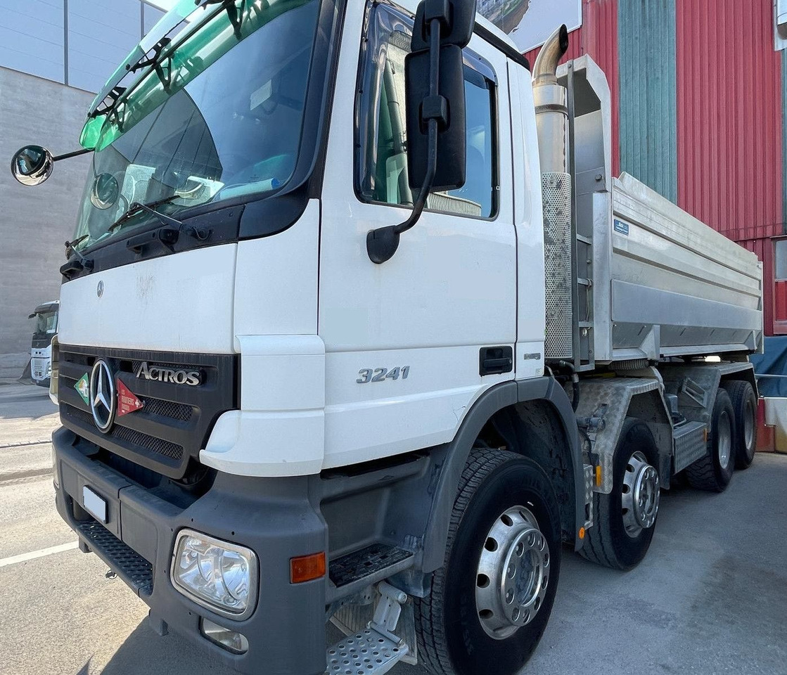 Mercedes-Benz Actros 3241 8x4,E5,Wechselsystem Mischer/Kipper - شاحنة خلاطة خرسانة: صور 3 Mercedes-Benz Actros 3241 8x4,E5,Wechselsystem Mischer/Kipper - شاحنة خلاطة خرسانة: صور 3