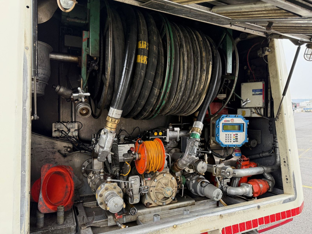 Renault C460 4x2, Euro 6,ADR,Diesel Benzin,Rohr Anhaeger Renault C460 4x2, Euro 6c, ADR, Diesel Benzin - شاحنة صهريج: صور 5 Renault C460 4x2, Euro 6,ADR,Diesel Benzin,Rohr Anhaeger Renault C460 4x2, Euro 6c, ADR, Diesel Benzin - شاحنة صهريج: صور 5