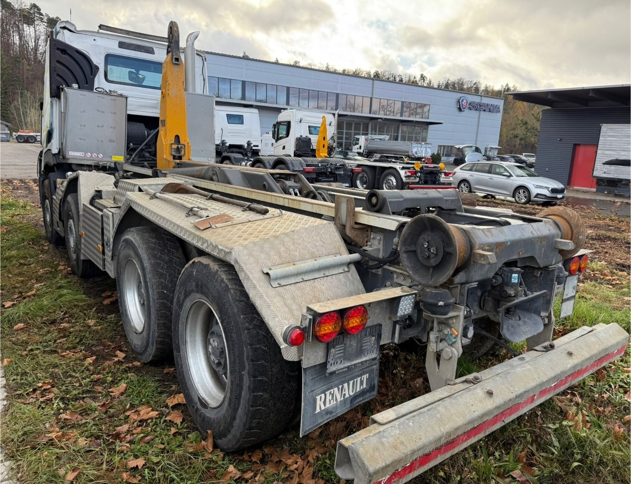 Renault C460 8x4, E6, Abroll Troesch, Retarder Unfall - شاحنة ذات الخطاف: صور 4 Renault C460 8x4, E6, Abroll Troesch, Retarder Unfall - شاحنة ذات الخطاف: صور 4