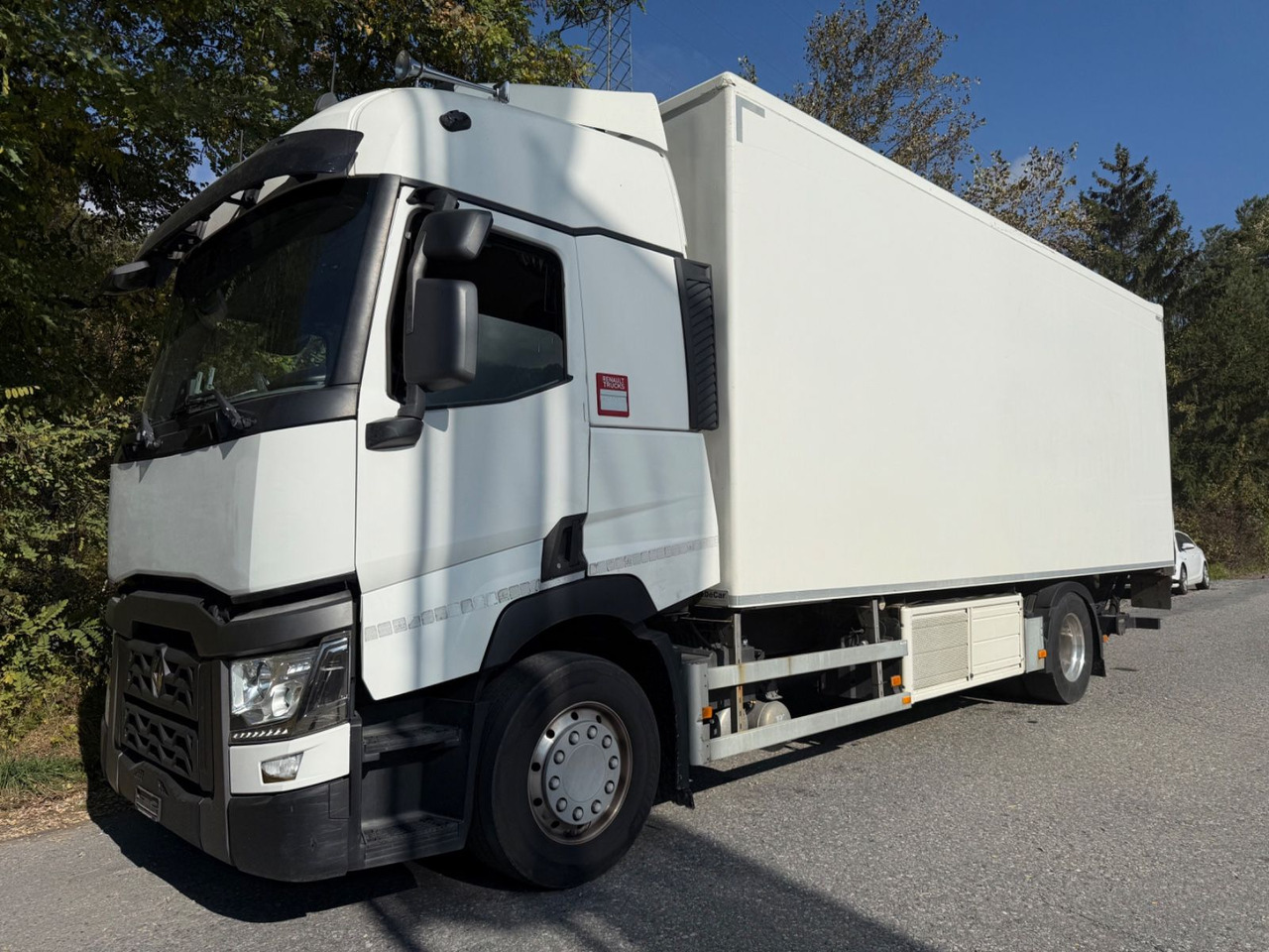 Renault T460 4x2, E 6, Carrier U850, -30C, Ladebordwand - مبردة شاحنة: صور 1 Renault T460 4x2, E 6, Carrier U850, -30C, Ladebordwand - مبردة شاحنة: صور 1