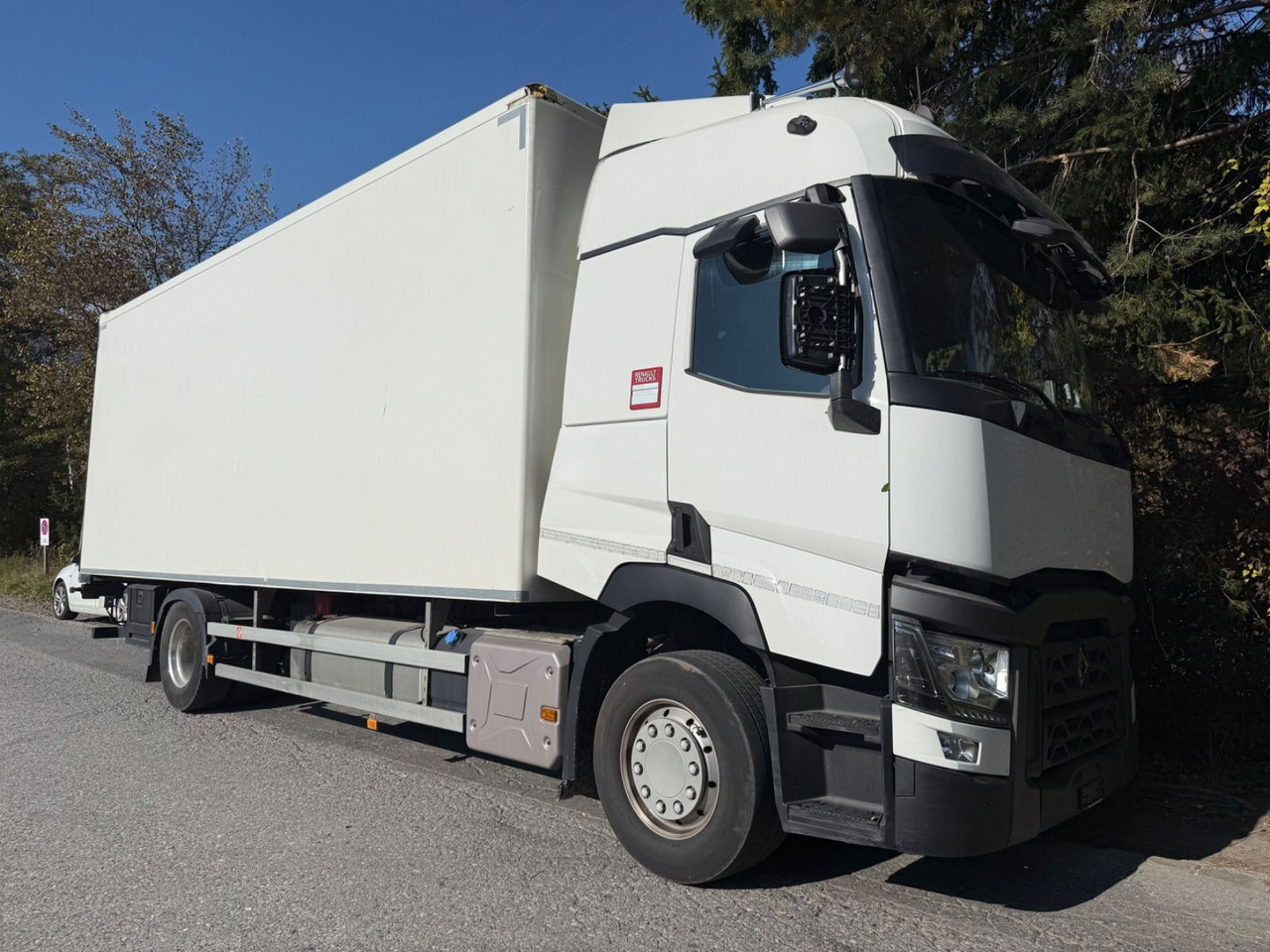 Renault T460 4x2, E 6, Carrier U850, -30C, Ladebordwand - مبردة شاحنة: صور 2 Renault T460 4x2, E 6, Carrier U850, -30C, Ladebordwand - مبردة شاحنة: صور 2