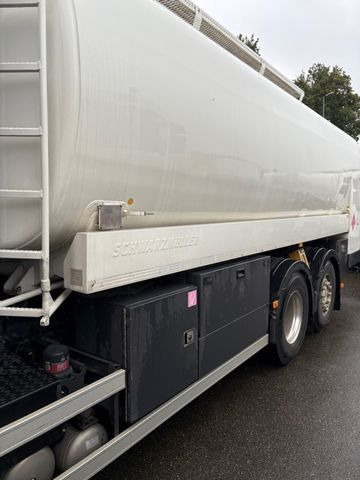 Renault T460 6x2, E6, ADR, Diesel/Benzin, Schwarzmueller - شاحنة صهريج: صور 4 Renault T460 6x2, E6, ADR, Diesel/Benzin, Schwarzmueller - شاحنة صهريج: صور 4