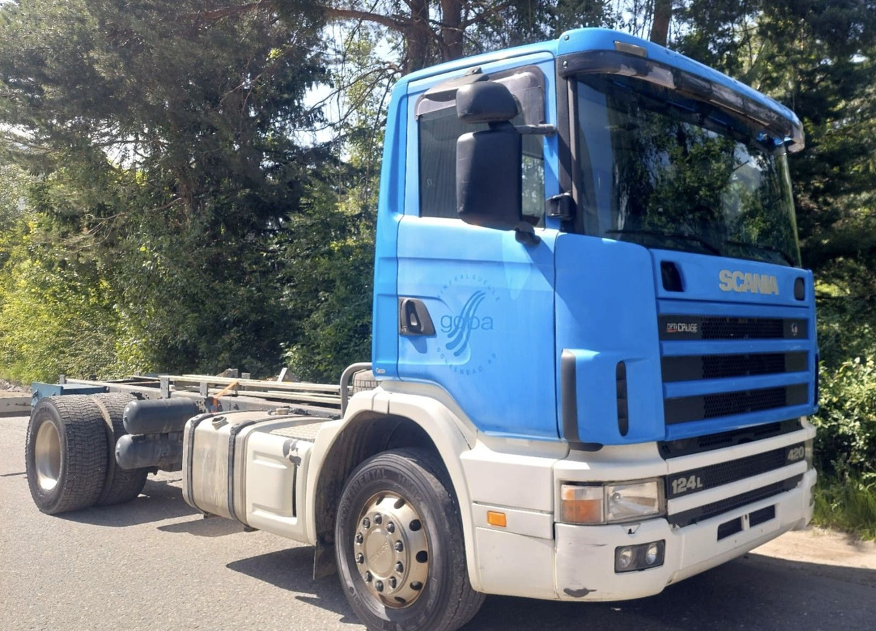 Scania R124LB 420 4x2, Euro 3 - الشاسيه شاحنة: صور 1 Scania R124LB 420 4x2, Euro 3 - الشاسيه شاحنة: صور 1