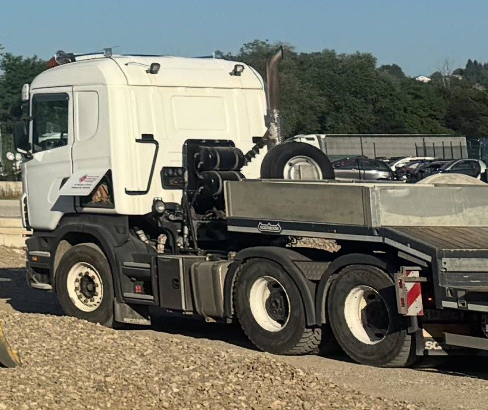 Scania R620 6x4, E5, Kipphydraulik, Retarder, 110ton - شاحنة جرار: صور 3 Scania R620 6x4, E5, Kipphydraulik, Retarder, 110ton - شاحنة جرار: صور 3