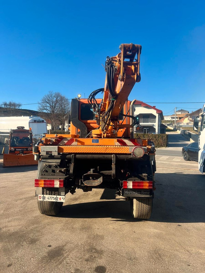 شاحنة Unimog U500 4x4, Boeschungsmaehwerk Mulag: صور 6