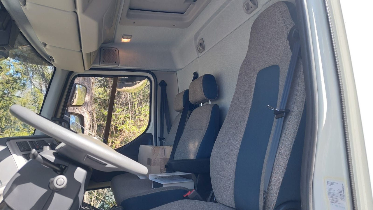 شاحنة نقل خيل Volvo FL280 4x2, E6, Wohnwagen + 2 Pferdeplaetze Volvo FL280 4x2, E6, 7.40m Chassis, Fahrgestell: صور 15