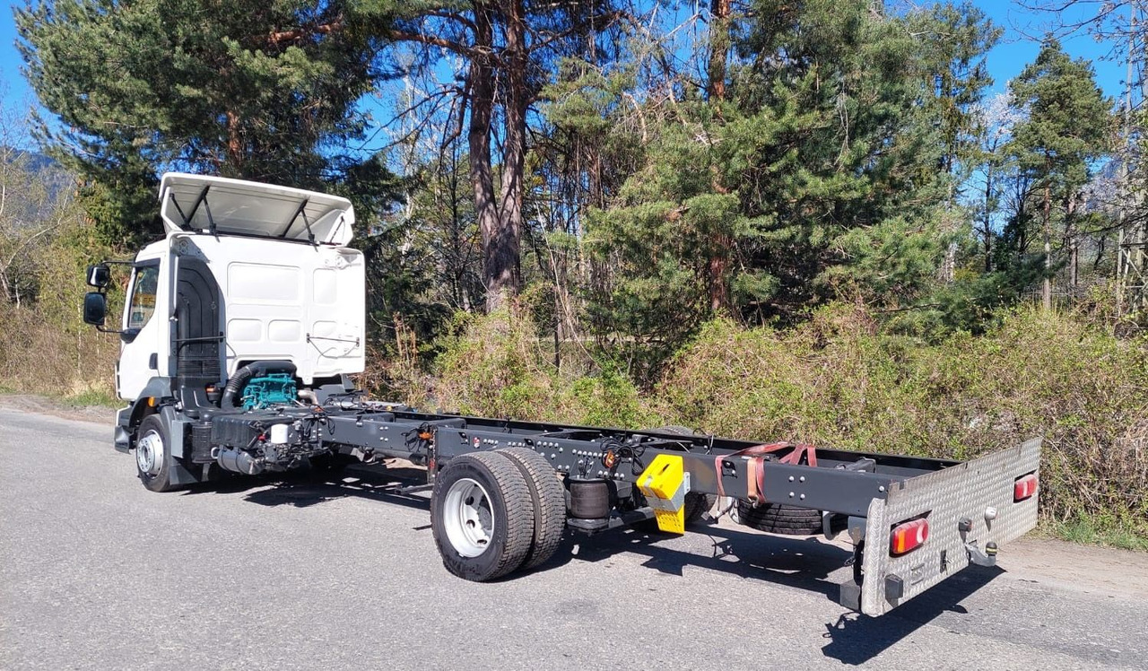 شاحنة نقل خيل Volvo FL280 4x2, E6, Wohnwagen + 2 Pferdeplaetze Volvo FL280 4x2, E6, 7.40m Chassis, Fahrgestell: صور 7