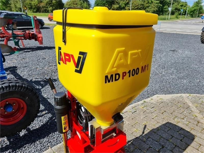 APV MDP100M1 Luftspreder m. 6 udløb - معدات بذار: صور 1 APV MDP100M1 Luftspreder m. 6 udløb - معدات بذار: صور 1