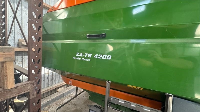Amazone ZA-TS 4200 Hydro ZA-TS 4200 Hydro - نثر السماد: صور 3 Amazone ZA-TS 4200 Hydro ZA-TS 4200 Hydro - نثر السماد: صور 3