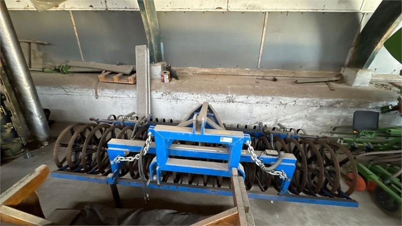 Dal-Bo 4m Frontpakker Levelflex 2000 4 m. - محدلة (زراعي): صور 2 Dal-Bo 4m Frontpakker Levelflex 2000 4 m. - محدلة (زراعي): صور 2