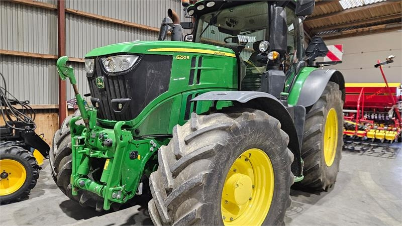 John Deere 6250R Ultimate Edition - جرار: صور 1 John Deere 6250R Ultimate Edition - جرار: صور 1