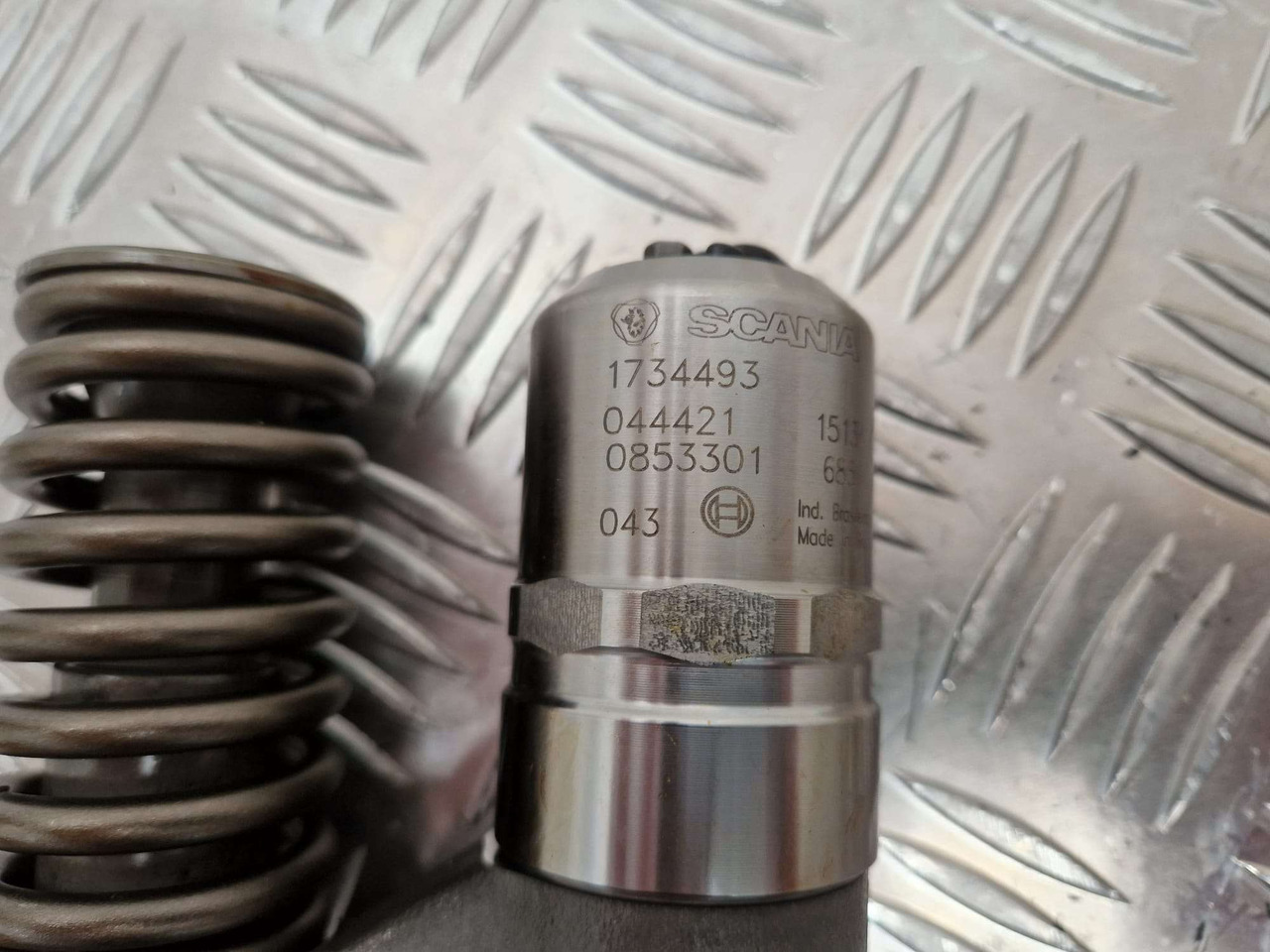 1734493 Scania fuel injector Bosch - المحرك و قطع الغيار - آلات البناء: صور 3 1734493 Scania fuel injector Bosch - المحرك و قطع الغيار - آلات البناء: صور 3