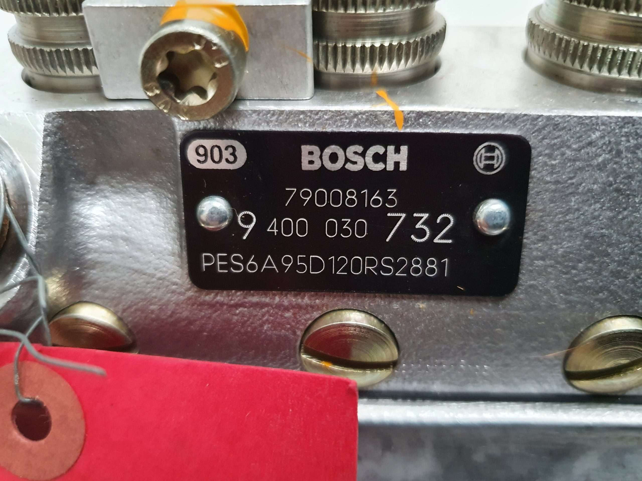 Cummins 6BT injection pump 17/913900 3830160 - المحرك و قطع الغيار - آلات البناء: صور 2 Cummins 6BT injection pump 17/913900 3830160 - المحرك و قطع الغيار - آلات البناء: صور 2