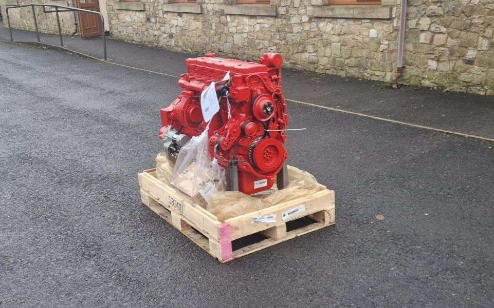 Cummins QSB 6.7 Engine CPL 4990 173kW (129hp) with CM850 (CM2850) ECU - المحرك - آلات البناء: صور 3 Cummins QSB 6.7 Engine CPL 4990 173kW (129hp) with CM850 (CM2850) ECU - المحرك - آلات البناء: صور 3