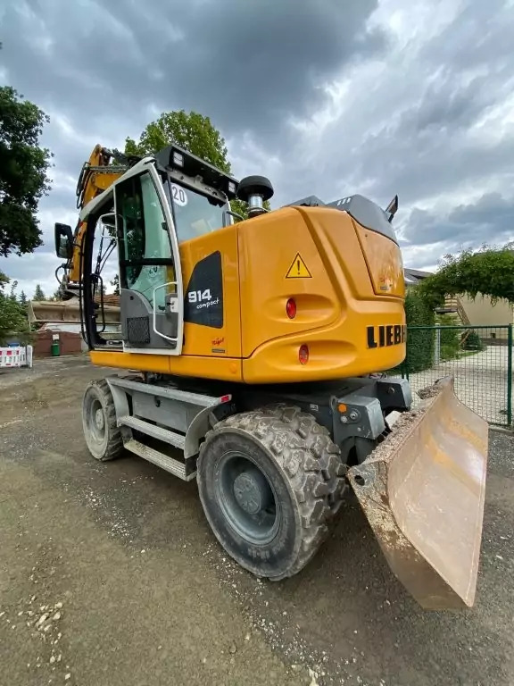 2019 Liebherr A 914 Compact - حفارة على عجلات: صور 3 2019 Liebherr A 914 Compact - حفارة على عجلات: صور 3