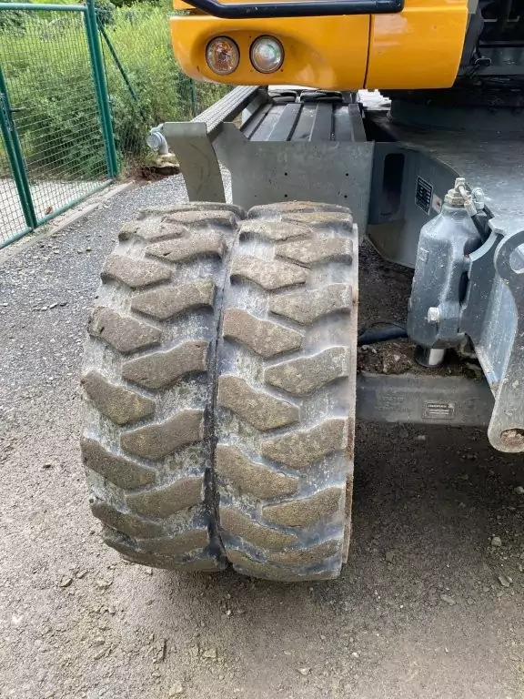 2019 Liebherr A 914 Compact - حفارة على عجلات: صور 5 2019 Liebherr A 914 Compact - حفارة على عجلات: صور 5