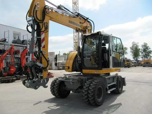 2022 Liebherr A 913 Compact G6.0-D - حفارة على عجلات: صور 1 2022 Liebherr A 913 Compact G6.0-D - حفارة على عجلات: صور 1