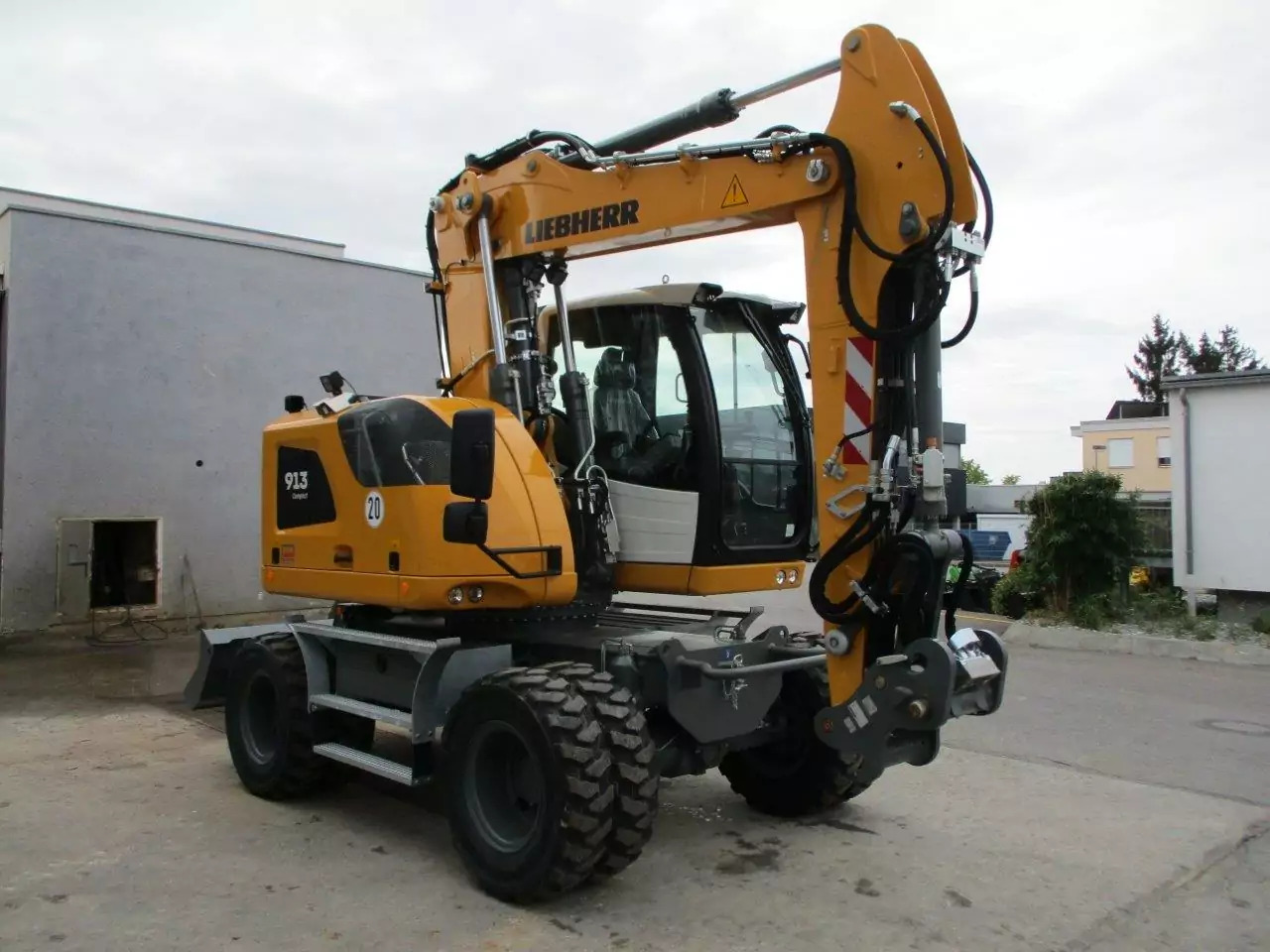 2023 Liebherr A 913 Compact G6.0-D Litronic - حفارة على عجلات: صور 2 2023 Liebherr A 913 Compact G6.0-D Litronic - حفارة على عجلات: صور 2