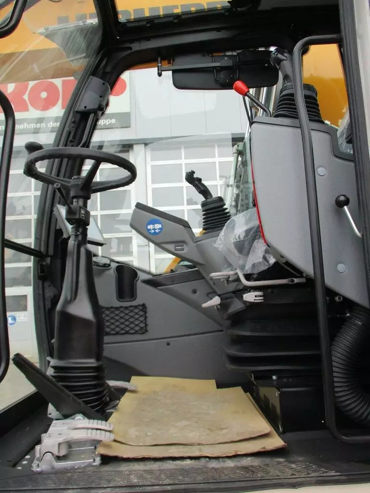 2023 Liebherr A 913 Compact G6.0-D Litronic - حفارة على عجلات: صور 5 2023 Liebherr A 913 Compact G6.0-D Litronic - حفارة على عجلات: صور 5