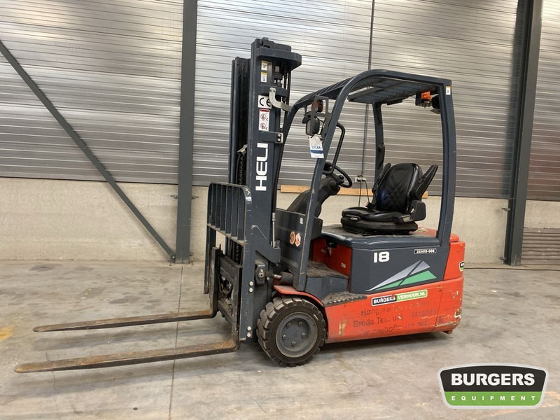 Heli Heftruck CPD18S - رافعة شوكية كهربائية: صور 1 Heli Heftruck CPD18S - رافعة شوكية كهربائية: صور 1