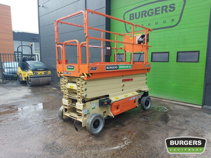 JLG 3246ES - رافعات مقصية: صور 1 JLG 3246ES - رافعات مقصية: صور 1