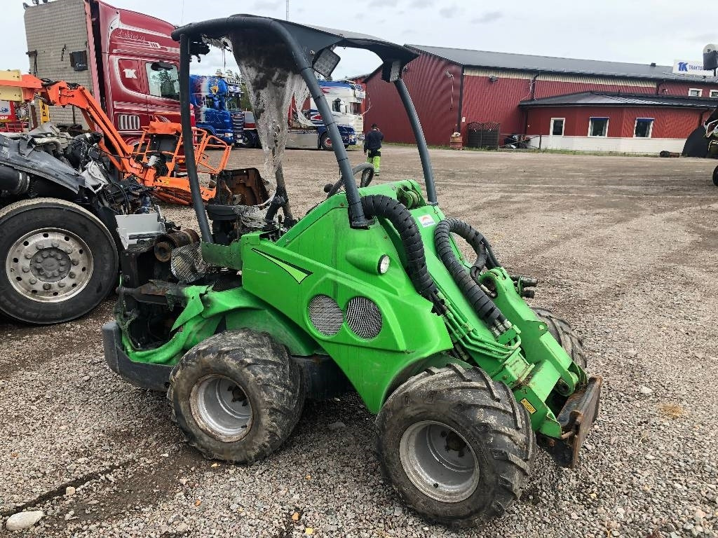 Avant 635 Dismantled for spare parts - لودر مفصلي صغير: صور 1 Avant 635 Dismantled for spare parts - لودر مفصلي صغير: صور 1