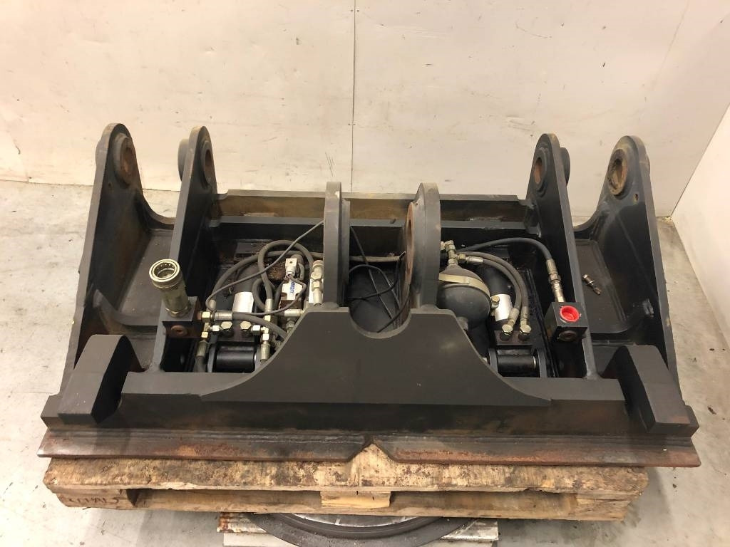 CAT 966 G  - وصلة الربط للمعدات المعلقة - آلات البناء: صور 4 CAT 966 G  - وصلة الربط للمعدات المعلقة - آلات البناء: صور 4