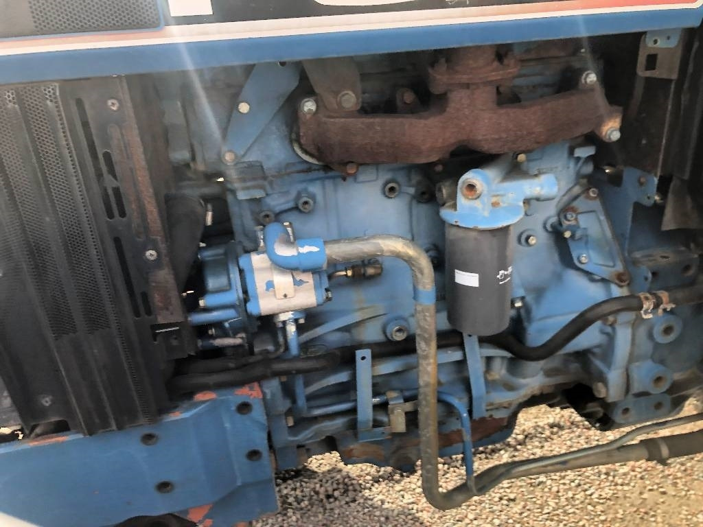 Ford 6640 Dismantled: only spare parts - جرار: صور 5 Ford 6640 Dismantled: only spare parts - جرار: صور 5