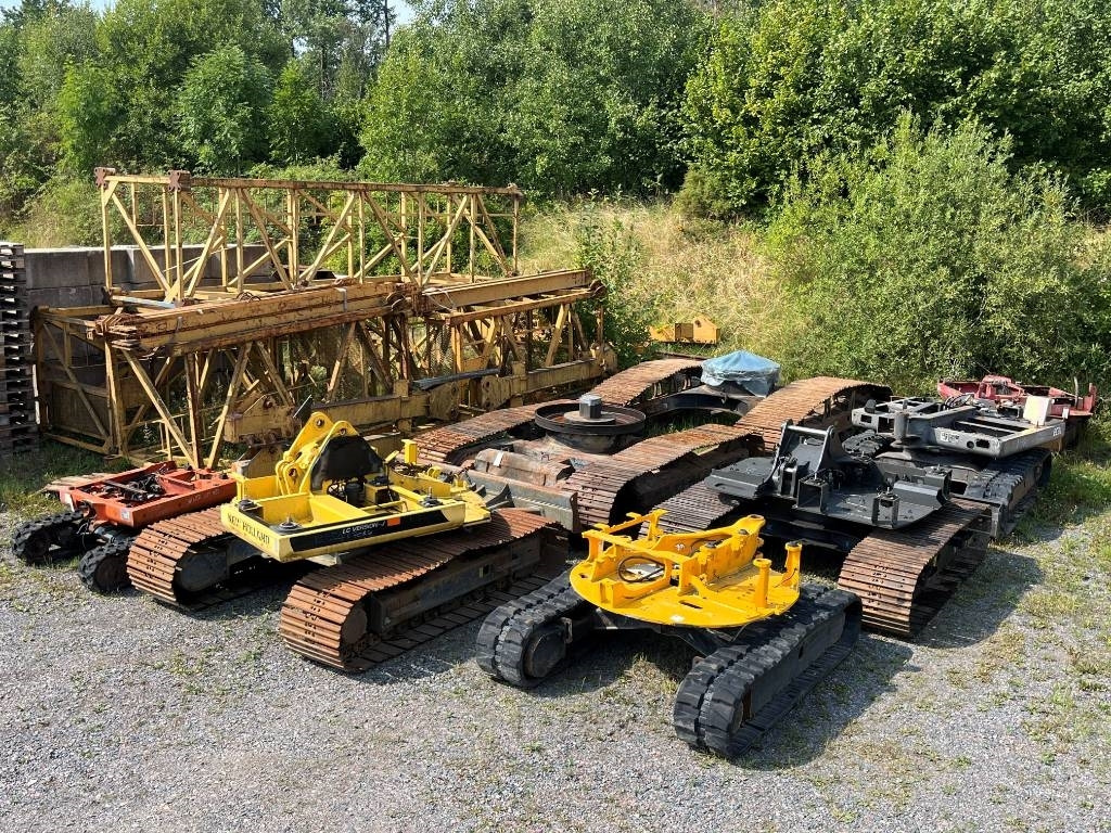 حفارات زحافة Hitachi ZX 130 LC N-5 B: صور 9 حفارات زحافة Hitachi ZX 130 LC N-5 B: صور 9