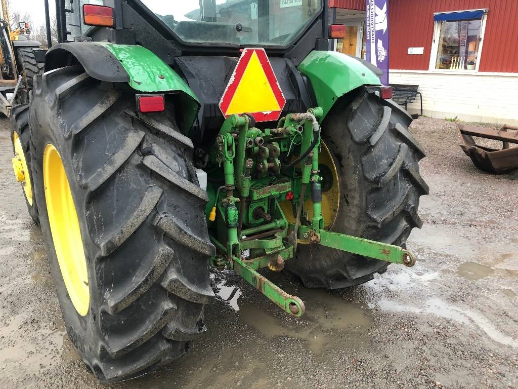 John Deere 5400 Dismantled: only spare parts - جرار: صور 4 John Deere 5400 Dismantled: only spare parts - جرار: صور 4