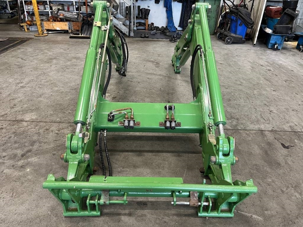 Lastare / Loader Fendt Agco 4X80 till Fendt 415 Va - لوادر وحفارات أمامية: صور 4 Lastare / Loader Fendt Agco 4X80 till Fendt 415 Va - لوادر وحفارات أمامية: صور 4