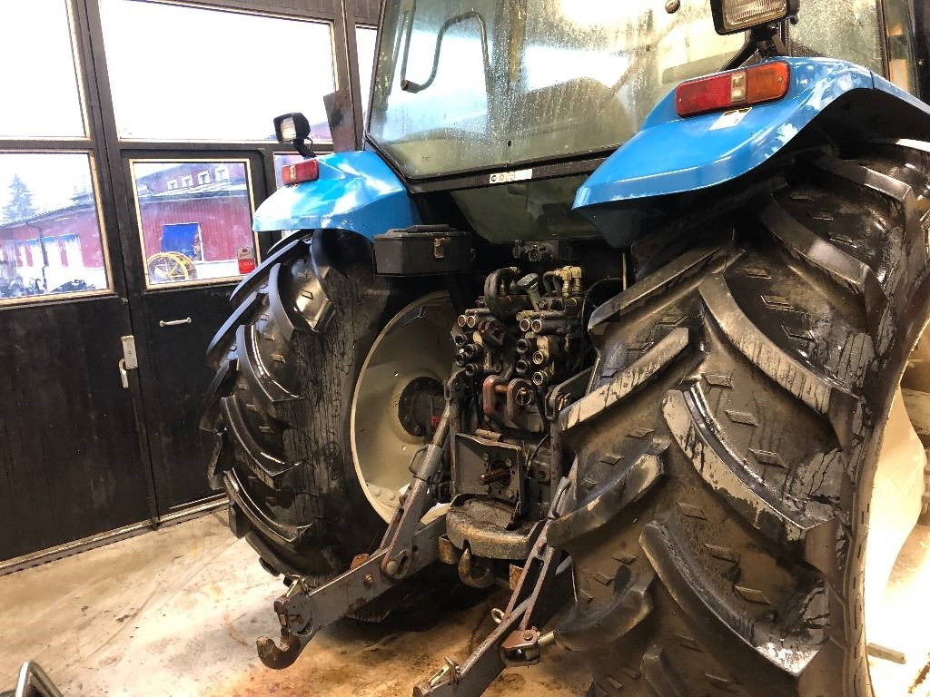 New Holland TS 110 Dismantled: only spare parts - جرار: صور 3 New Holland TS 110 Dismantled: only spare parts - جرار: صور 3