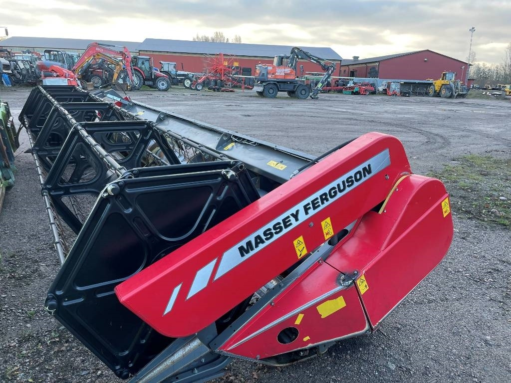 Skärbord / Header Massey Ferguson 753 / 7246 - حصادة شاملة - الرأس: صور 1 Skärbord / Header Massey Ferguson 753 / 7246 - حصادة شاملة - الرأس: صور 1