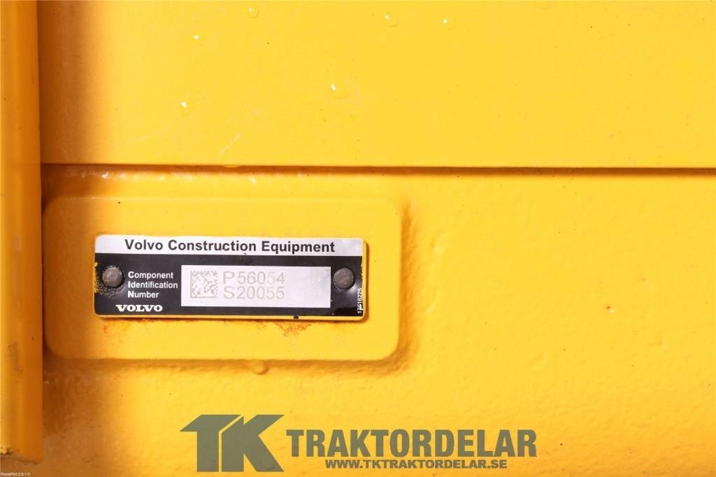 Volvo L 150 H Bakvagn - المحور و قطع الغيار - آلات البناء: صور 3 Volvo L 150 H Bakvagn - المحور و قطع الغيار - آلات البناء: صور 3