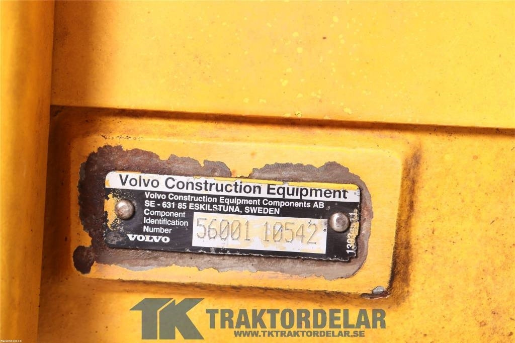 Volvo L 180 F Bakvagn - المحور و قطع الغيار - آلات البناء: صور 3 Volvo L 180 F Bakvagn - المحور و قطع الغيار - آلات البناء: صور 3