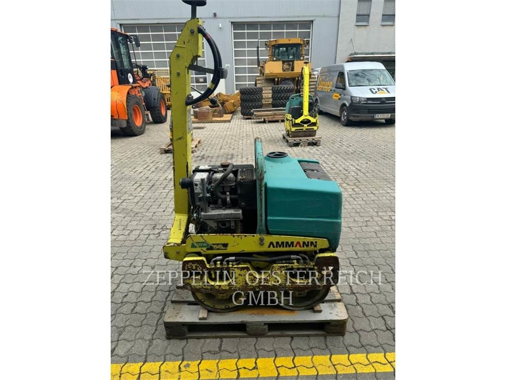 Ammann ARW 65 - مداحل الأسفلت الصغيرة: صور 2 Ammann ARW 65 - مداحل الأسفلت الصغيرة: صور 2