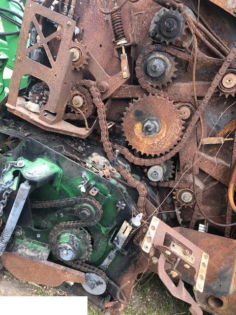 قطع الغيار - مكبس القش الدائري John Deere V451M - Noźe: صور 1