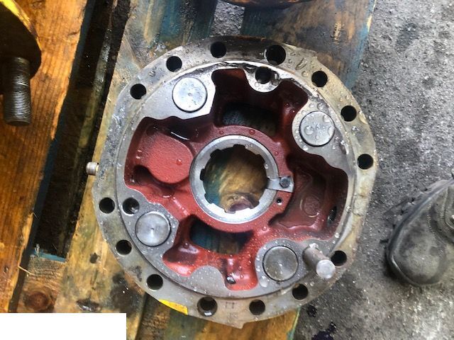 Matbro Caterpillar TH - Clark Hurth - Docisk Hamulcowy - أجزاء الفرامل - الآلات والماكينات الزراعية: صور 1 Matbro Caterpillar TH - Clark Hurth - Docisk Hamulcowy - أجزاء الفرامل - الآلات والماكينات الزراعية: صور 1